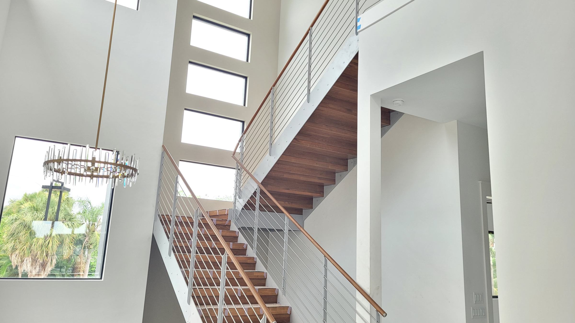 Cabinet Repainting vs. Replacing: What Naples Homeowners Should Know